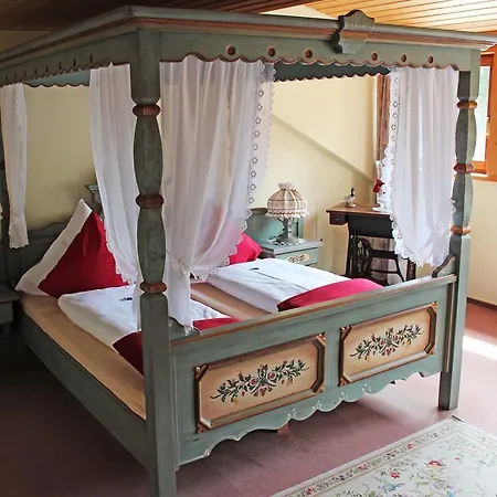 Hotel Adlerschanze 3*